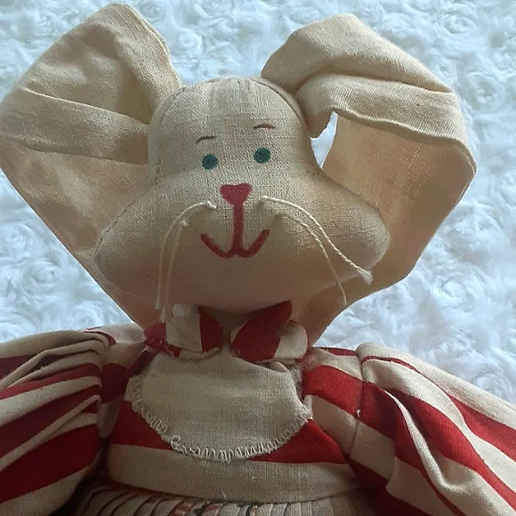 Americana Rabbit - Picture 4 of 7